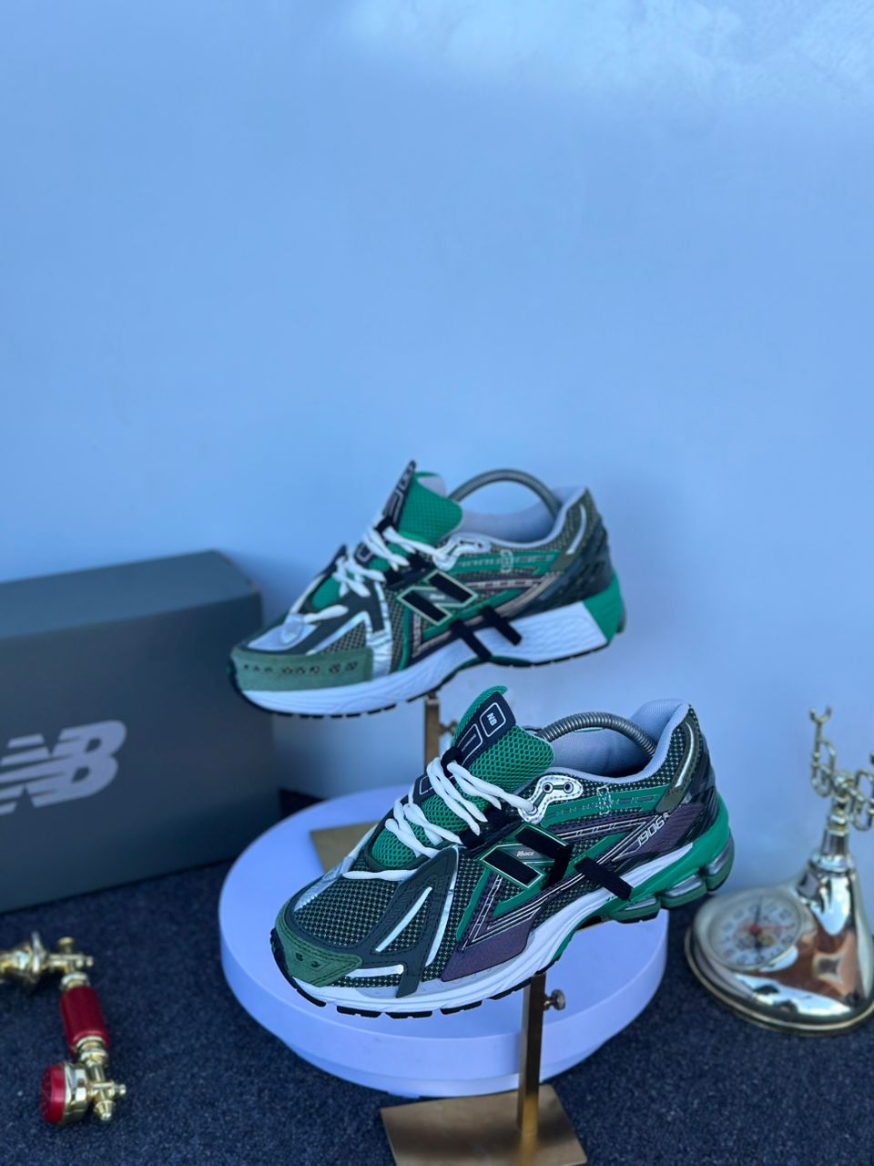 NEW BALANCE 1906 A